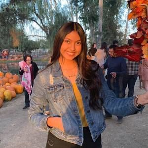 Meet your Posher, Yajayra